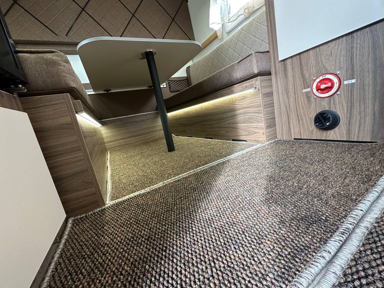 Миниатюра 24