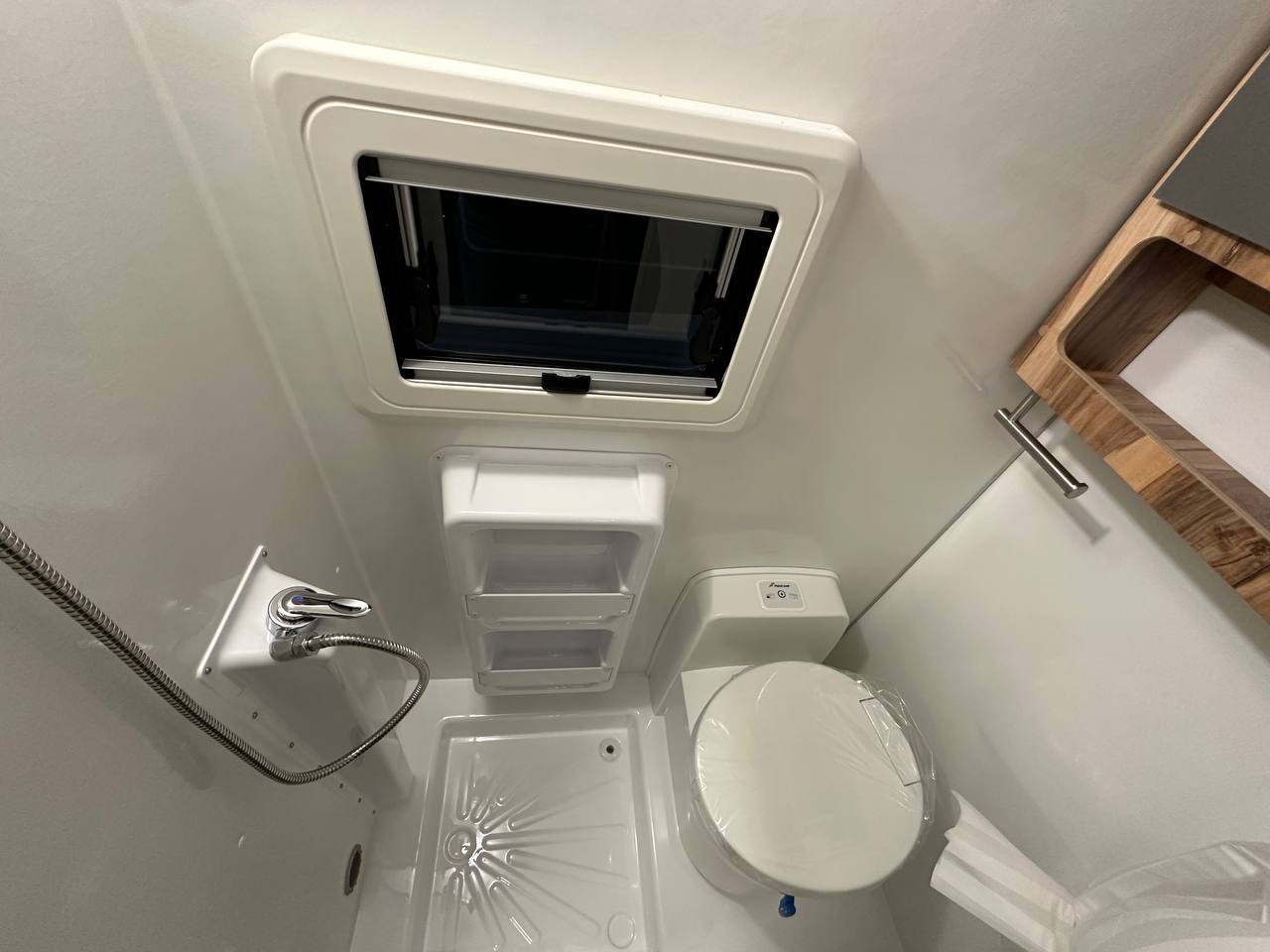 Миниатюра 18