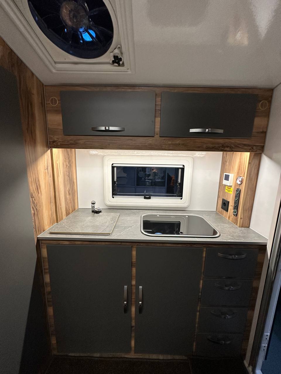 Миниатюра 8