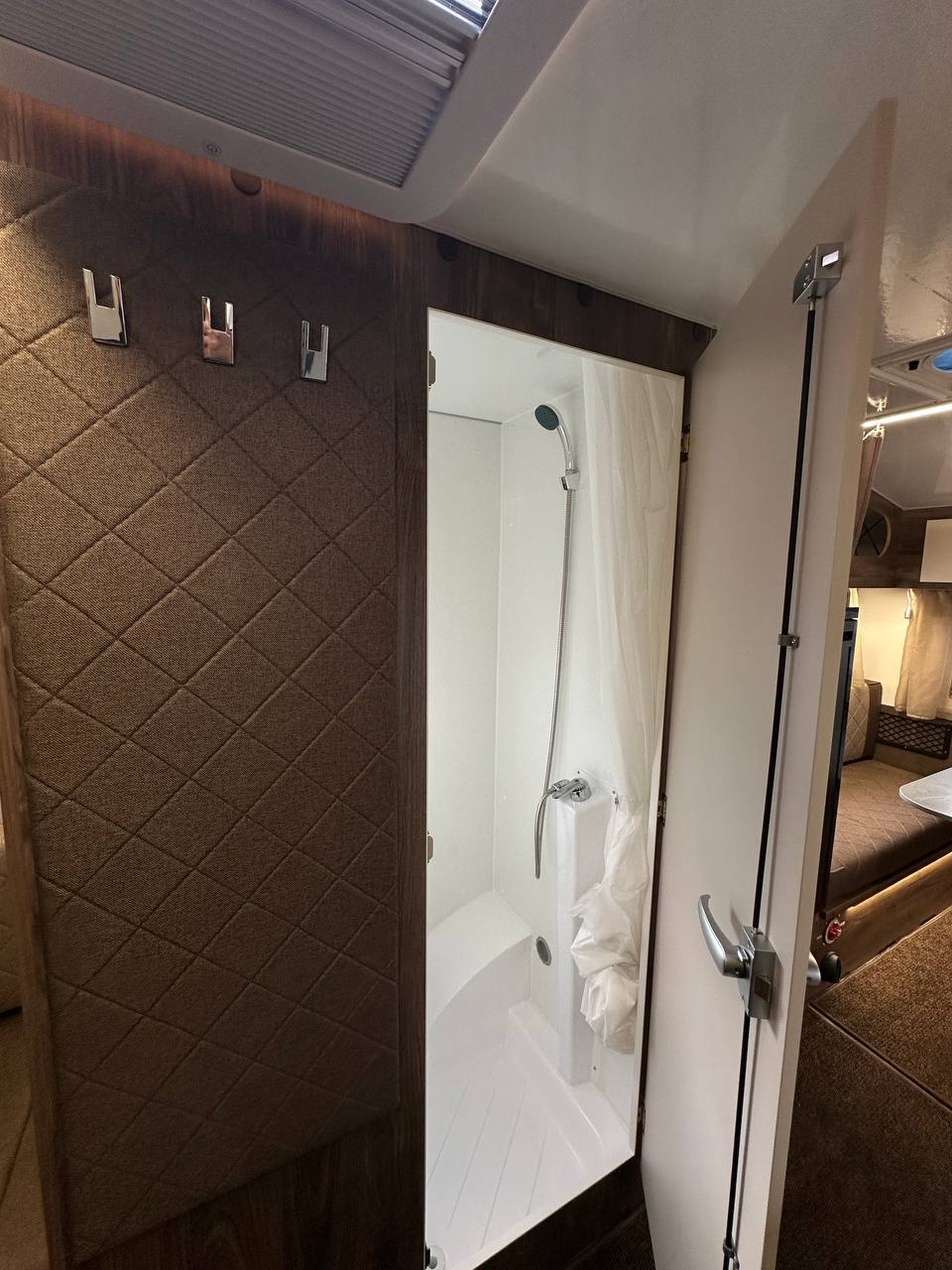 Миниатюра 18